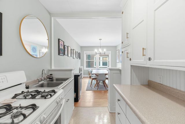 3603 Aldrich Avenue S 200, Minneapolis, MN 55409