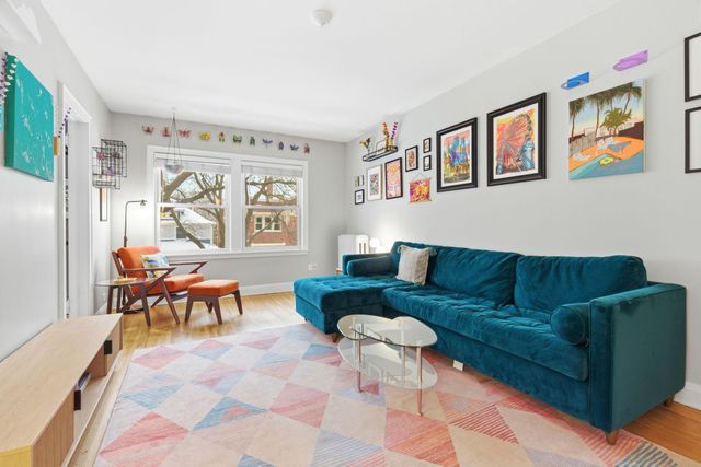 3603 Aldrich Avenue S 200, Minneapolis, MN 55409