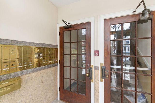 3603 Aldrich Avenue S 200, Minneapolis, MN 55409