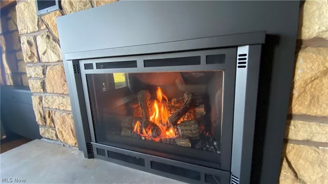 1104 Lake Road, Conneaut, OH 44030