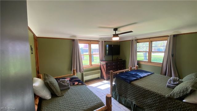 1104 Lake Road, Conneaut, OH 44030