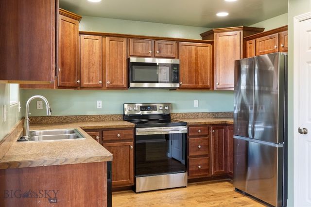 804 Powers Boulevard, Belgrade, MT 59714