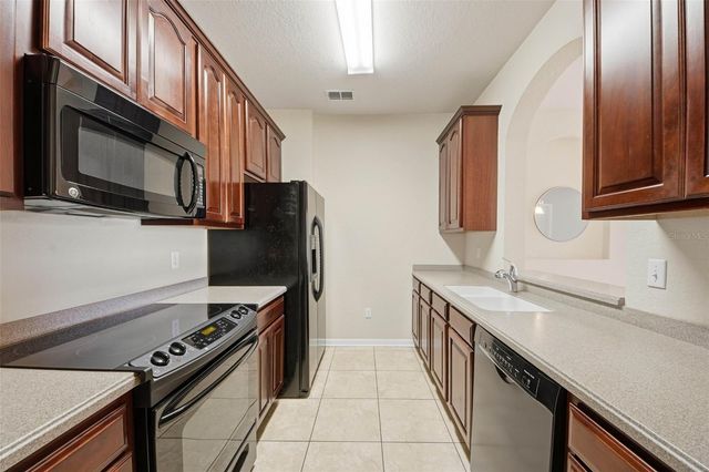 8252 CIVITA DRIVE 201, Davenport, FL 33896