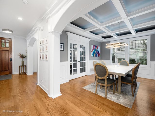 21 S Bruner Street, Hinsdale, IL 60521