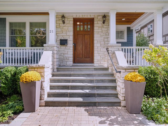 21 S Bruner Street, Hinsdale, IL 60521