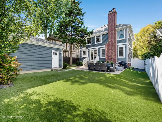 21 S Bruner Street, Hinsdale, IL 60521