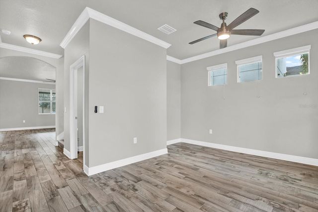 10560 LAKE SEMINOLE TERRACE, Seminole, FL 33772