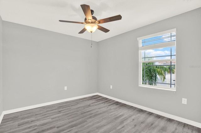 10560 LAKE SEMINOLE TERRACE, Seminole, FL 33772