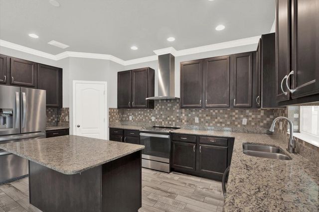 10560 LAKE SEMINOLE TERRACE, Seminole, FL 33772