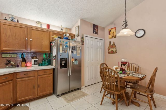1812 SHERATON LAKES Circle, Middleburg, FL 32068