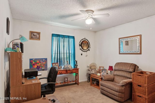 1812 SHERATON LAKES Circle, Middleburg, FL 32068