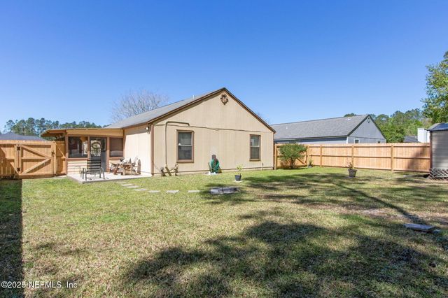 1812 SHERATON LAKES Circle, Middleburg, FL 32068