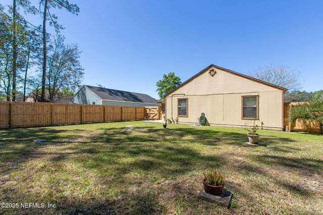 1812 SHERATON LAKES Circle, Middleburg, FL 32068