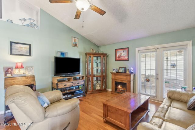 1812 SHERATON LAKES Circle, Middleburg, FL 32068