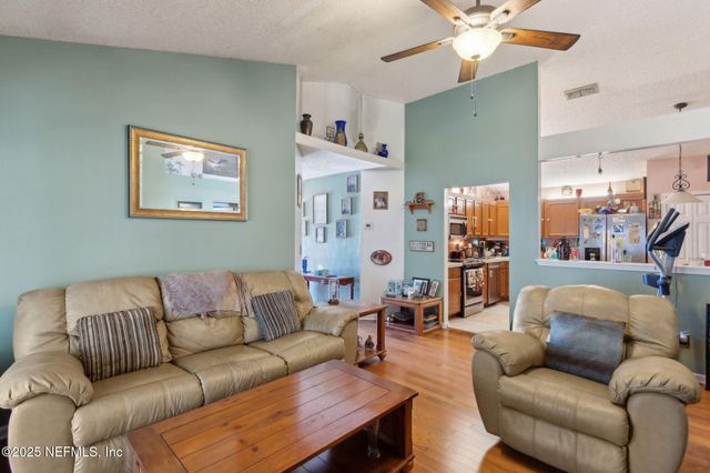 1812 SHERATON LAKES Circle, Middleburg, FL 32068