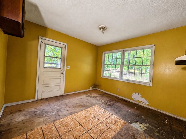 714 S Center Street, Spartanburg, SC 29301