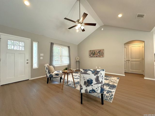 1878 WINDING CREEK TRL, Spring Branch, TX 78070