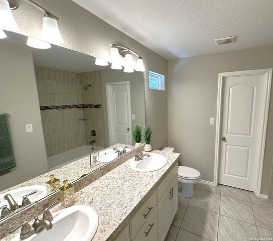 1878 WINDING CREEK TRL, Spring Branch, TX 78070