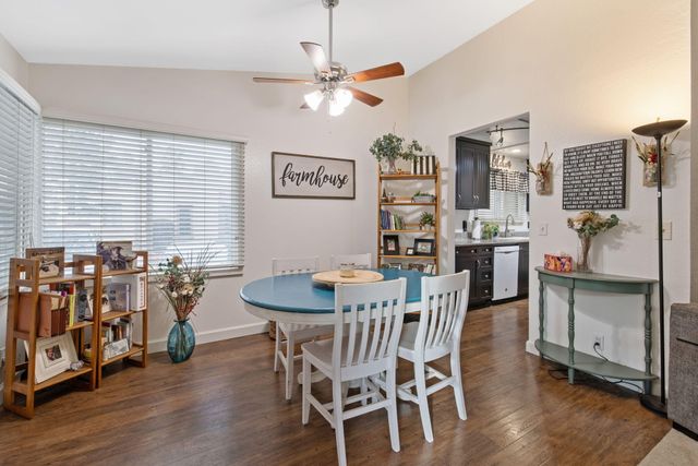 1233 S Kent Street, Visalia, CA 93277