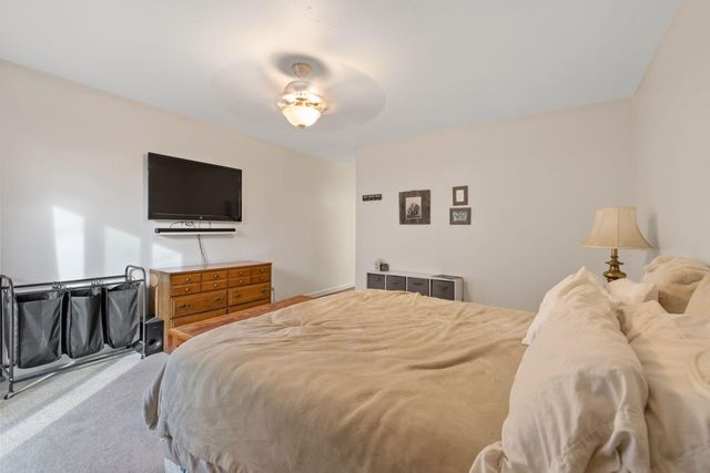 1233 S Kent Street, Visalia, CA 93277