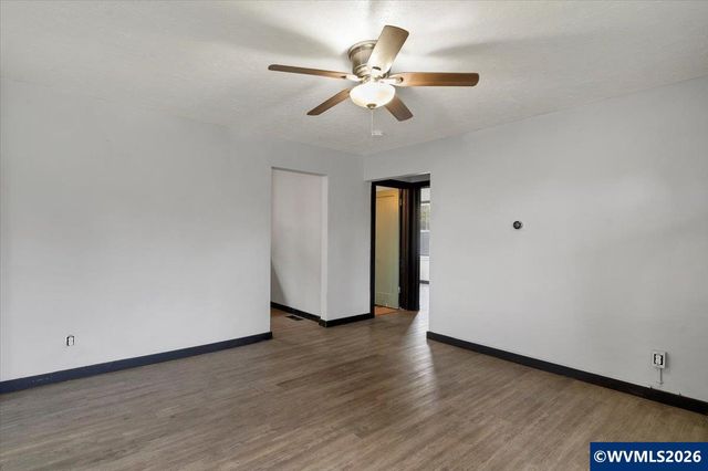 2230 Jelden St St NE, Salem, OR 97301