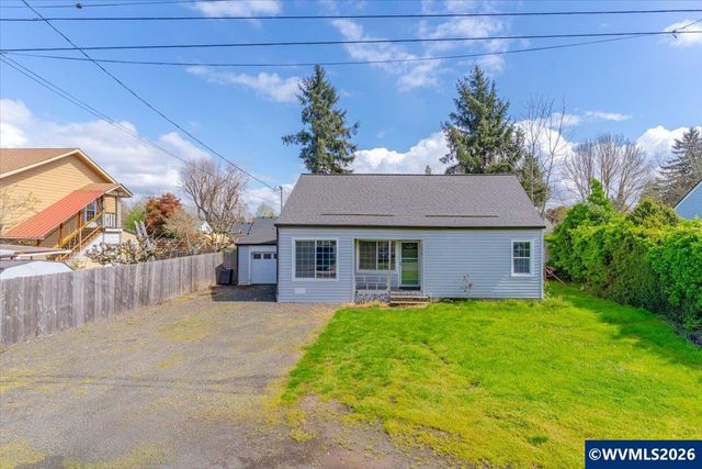 2230 Jelden St St NE, Salem, OR 97301