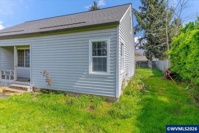 2230 Jelden St St NE, Salem, OR 97301