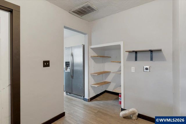 2230 Jelden St St NE, Salem, OR 97301