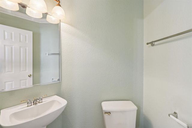 12401 Los Indios TRL 5, Austin, TX 78729