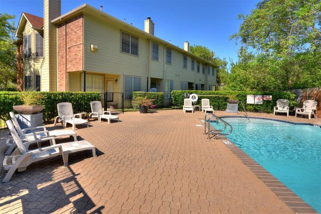 12401 Los Indios TRL 5, Austin, TX 78729