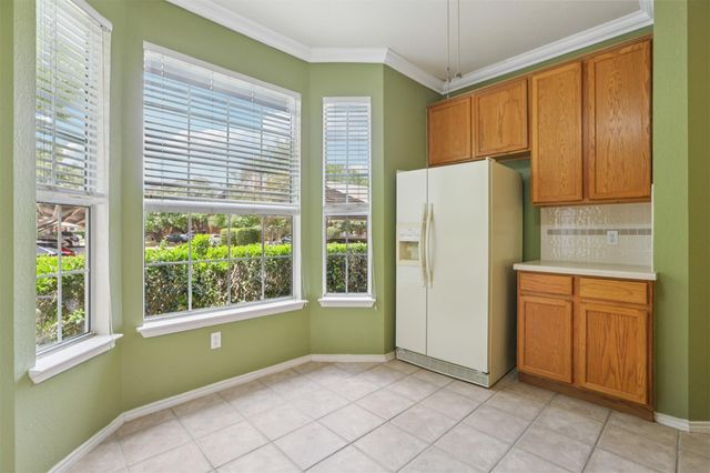 12401 Los Indios TRL 5, Austin, TX 78729