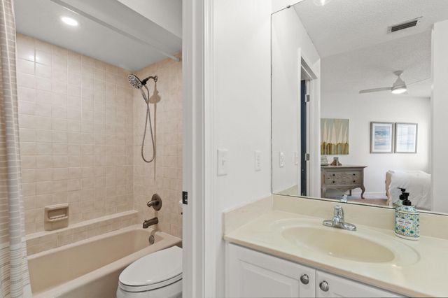 5238 Tivoli Drive 5238, Miramar Beach, FL 32550