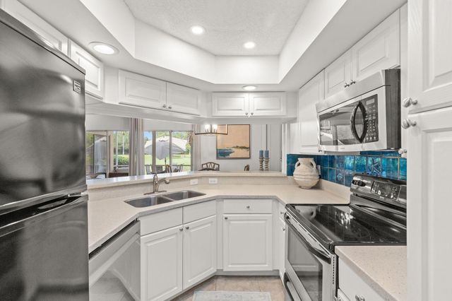 5238 Tivoli Drive 5238, Miramar Beach, FL 32550