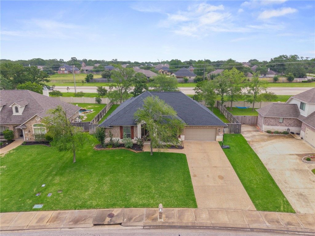 4410 Spring Meadows Drive, College Station, TX 77845 — exterior