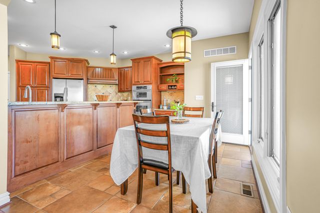 336 Inverness Trl Trail, Richmond, KY 40475