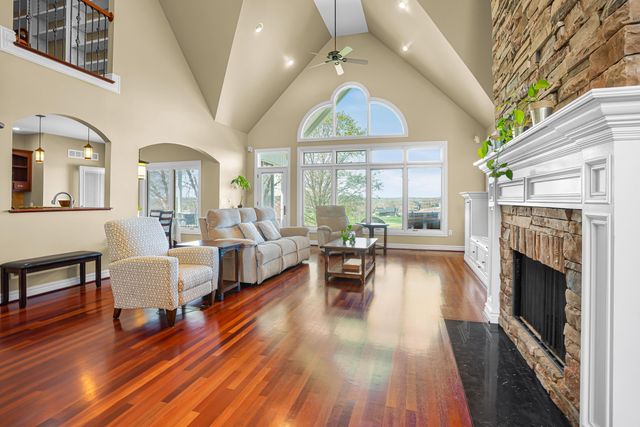 336 Inverness Trl Trail, Richmond, KY 40475