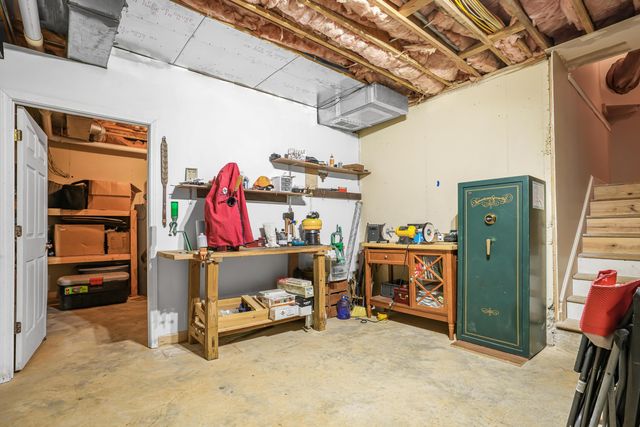 336 Inverness Trl Trail, Richmond, KY 40475