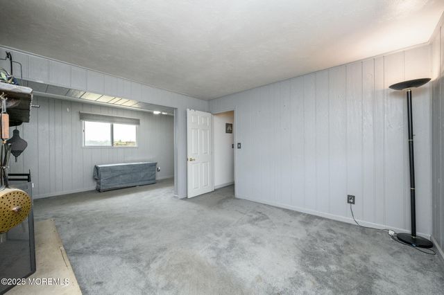 701 Beach Avenue, Beachwood, NJ 08722