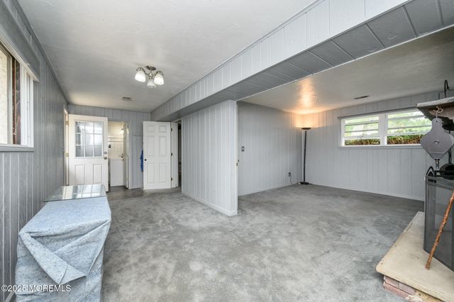 701 Beach Avenue, Beachwood, NJ 08722