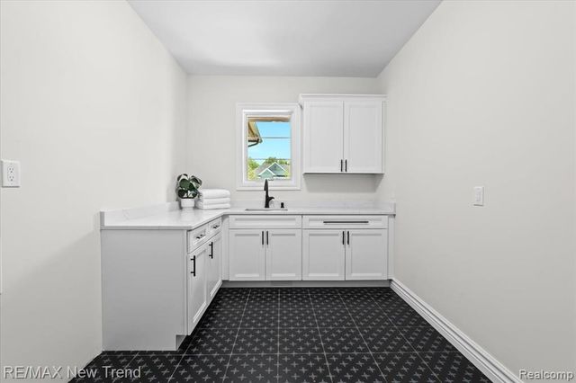 32534 Sanctuary Court, Farmington Hills, MI 48336