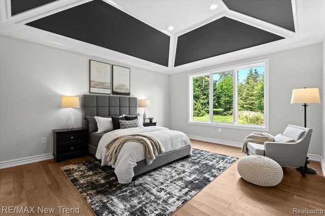 32534 Sanctuary Court, Farmington Hills, MI 48336