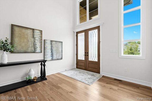 32534 Sanctuary Court, Farmington Hills, MI 48336