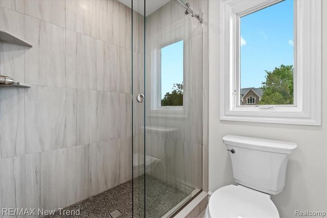 32534 Sanctuary Court, Farmington Hills, MI 48336