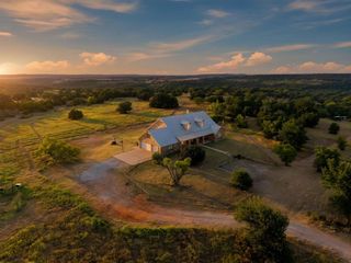 4350 Village Bend Road, Mineral Wells, TX 76067