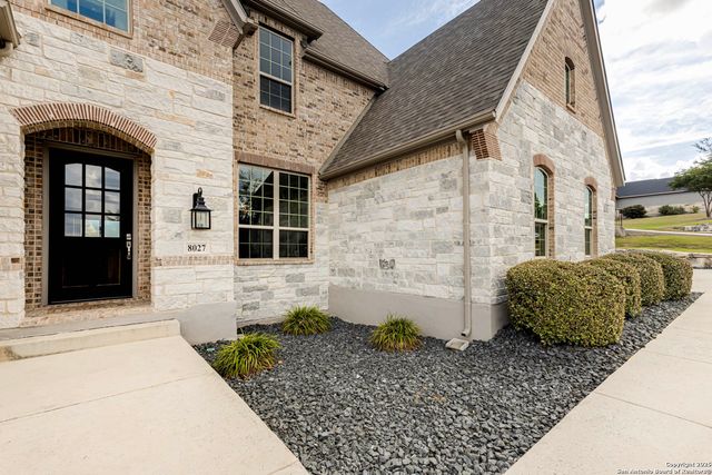 8027 Vanity Hill, San Antonio, TX 78256