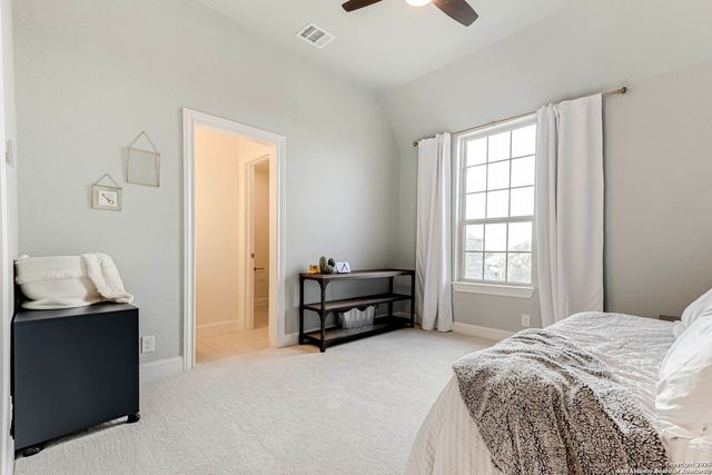 8027 Vanity Hill, San Antonio, TX 78256