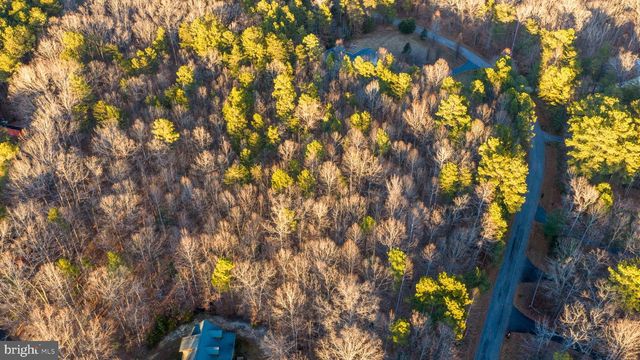 2318 WATERSIDE DR, Bumpass, VA 23024