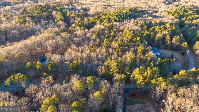 2318 WATERSIDE DR, Bumpass, VA 23024