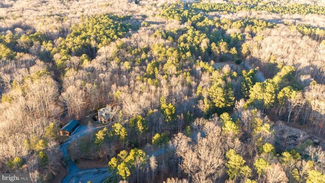 2318 WATERSIDE DR, Bumpass, VA 23024