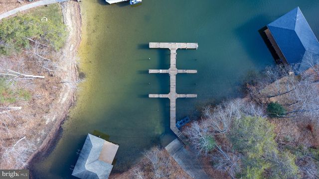 2318 WATERSIDE DR, Bumpass, VA 23024